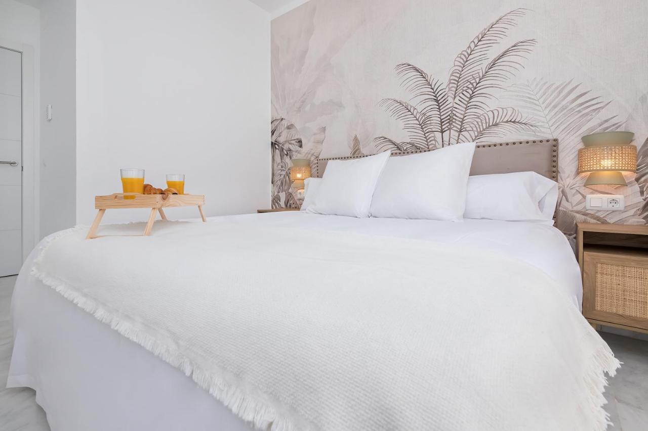 Апартаменты Exclusivo Duplex Carrera Малага Экстерьер фото